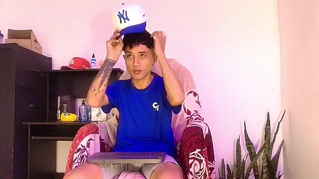 Edward Milleer online show from September 27, 2025, 11:33 pm