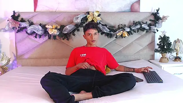 Edward Milleer online show from December 7, 2024, 3:09 am