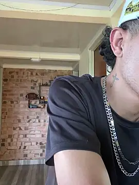 Edward Milleer online show from February 6, 2026, 7:43 pm