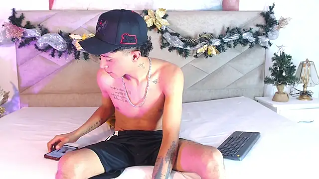 Edward Milleer online show from December 7, 2024, 6:15 am