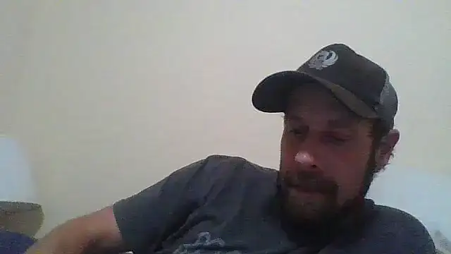 Snapshot of axelongshaft69 chatting on May 16, 2026, 5:50 am axelongshaft69 online show from May 16, 2026, 5:50 am