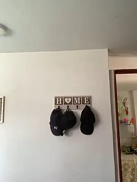 Jestebanano online show from March 9, 2025, 6:43 pm