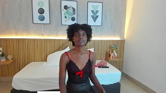 Snapshot of kenya_stone_1 chatting on August 3, 2026, 9:52 pm kenya stone 1 online show from August 3, 2026, 9:52 pm