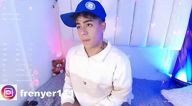 kiing azahell online show from January 22, 2025, 5:59 am