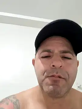 Snapshot of Marciogrei chatting on September 10, 2025, 11:04 pm Marciogrei online show from September 10, 2025, 11:04 pm