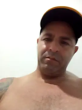 Snapshot of Marciogrei chatting on March 1, 2025, 8:42 pm Marciogrei online show from March 1, 2025, 8:42 pm