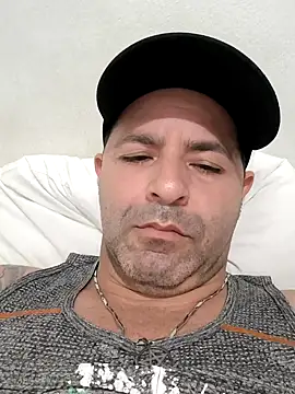 Snapshot of Marciogrei chatting on November 26, 2025, 9:37 pm Marciogrei online show from November 26, 2025, 9:37 pm