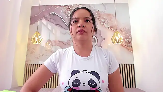 EvelynSweet1 online show from November 13, 2025, 7:29 pm