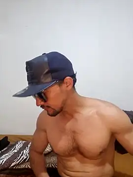 coqueto1210 online show from September 15, 2025, 7:58 pm