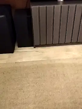 rolesexy online show from April 15, 2026, 10:32 pm