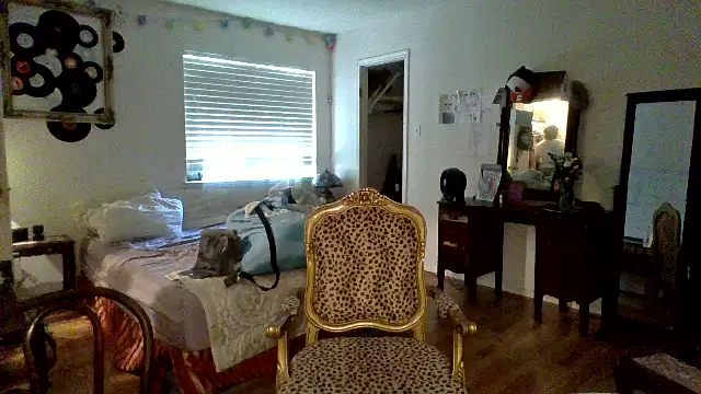 Snapshot of sophiarica chatting on May 12, 2026, 9:43 pm sophiarica online show from May 12, 2026, 9:43 pm