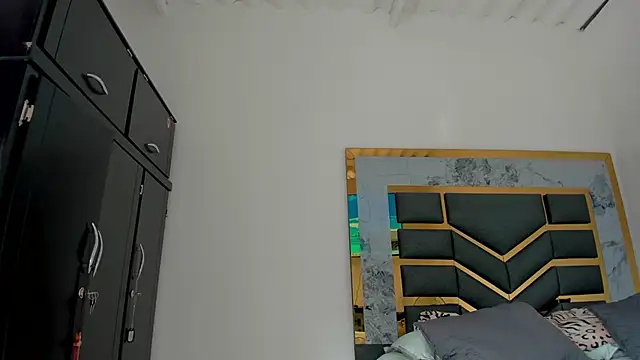 MattDevon online show from September 8, 2025, 7:57 pm