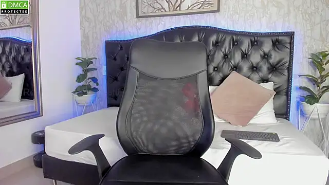 MattDevon online show from March 18, 2025, 5:23 pm