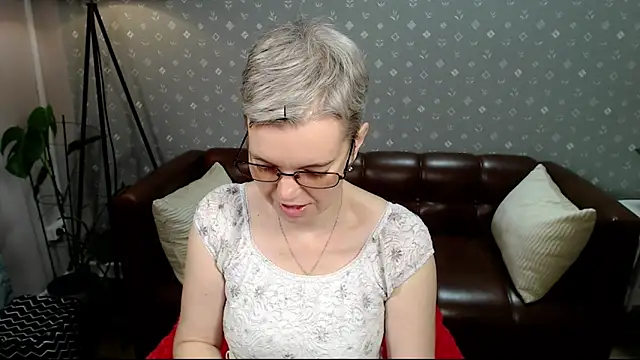 Cutie Erikaa1 online show from September 19, 2025, 2:26 am