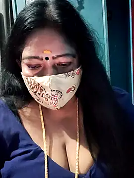 Snapshot of maniisha chatting on February 6, 2026, 7:43 pm maniisha online show from February 6, 2026, 7:43 pm