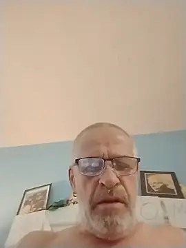Snapshot of geilerschwanz64 chatting on May 17, 2026, 4:07 pm geilerschwanz64 online show from May 17, 2026, 4:07 pm