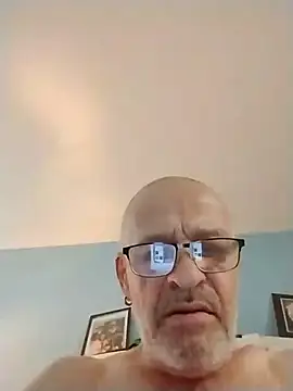 Snapshot of geilerschwanz64 chatting on April 28, 2026, 10:58 pm geilerschwanz64 online show from April 28, 2026, 10:58 pm
