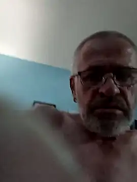 geilerschwanz64 online show from March 22, 2025, 5:06 am