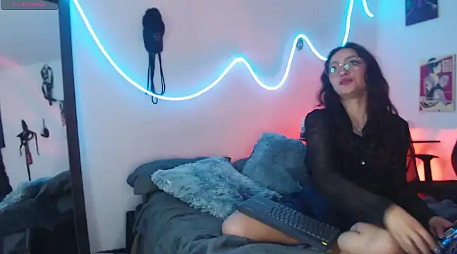 Snapshot of katianzayn chatting on December 14, 2024, 4:56 am katianzayn online show from December 14, 2024, 4:56 am