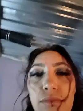 Snapshot of katianzayn chatting on November 20, 2025, 5:57 pm katianzayn online show from November 20, 2025, 5:57 pm