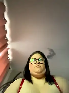 Snapshot of Tallulah-mae-xoxox chatting on January 15, 2026, 11:24 am Tallulah-mae-xoxox online show from January 15, 2026, 11:24 am