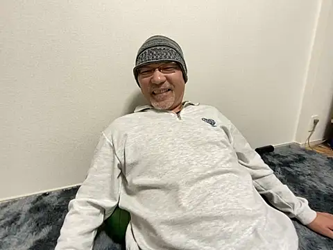 Grandpa29hijii online show from March 3, 2025, 1:23 pm