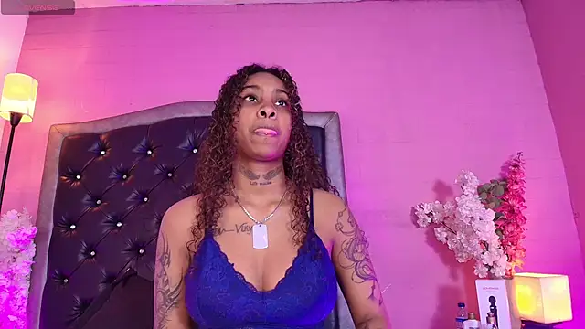 Triipsy online show from September 18, 2025, 7:39 pm