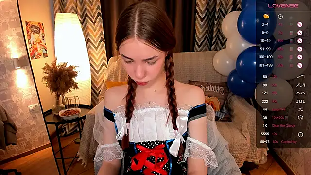 MilliBrown  online show from September 20, 2025, 6:18 am