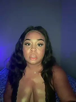 camiliaskye online show from June 19, 2026, 4:18 am