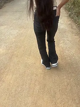 pimange34 online show from December 21, 2025, 8:27 am