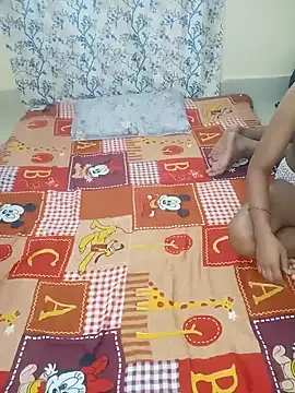 pimange34 online show from March 7, 2025, 2:04 am