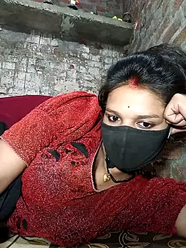 Hoty girl 143 online show from April 26, 2026, 1:58 am