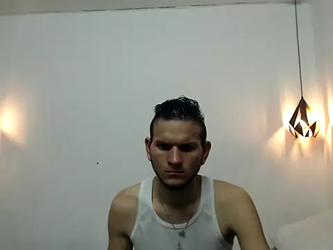 Latin Boy24 online show from September 18, 2025, 5:27 pm