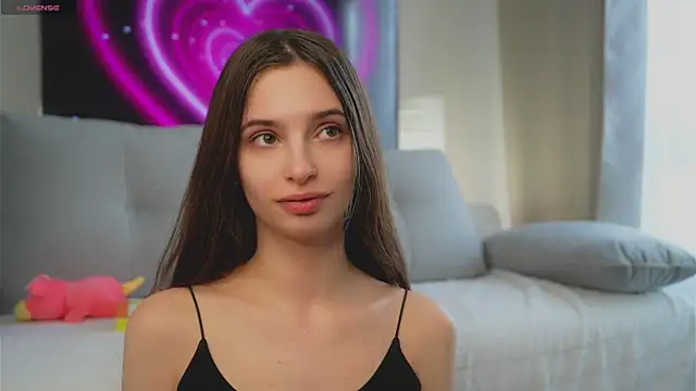 EvaLung777 online show from March 7, 2025, 8:56 am