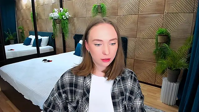 TrueReincarnation online show from September 21, 2025, 10:09 am