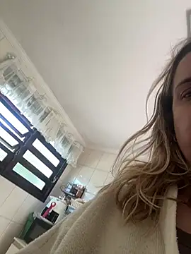 Snapshot of Bia_sexynovaes chatting on June 27, 2026, 1:50 pm Bia sexynovaes online show from June 27, 2026, 1:50 pm