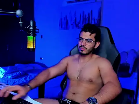 Snapshot of BrunoD31 chatting on February 20, 2026, 4:53 am BrunoD31 online show from February 20, 2026, 4:53 am