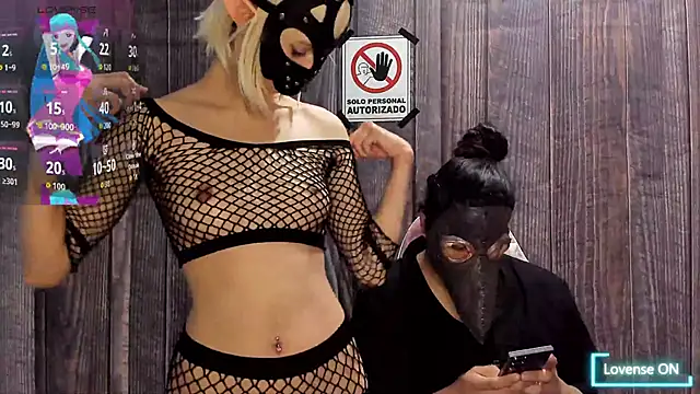 Snapshot of incubo-succubus chatting on November 16, 2025, 5:56 am incubo-succubus online show from November 16, 2025, 5:56 am