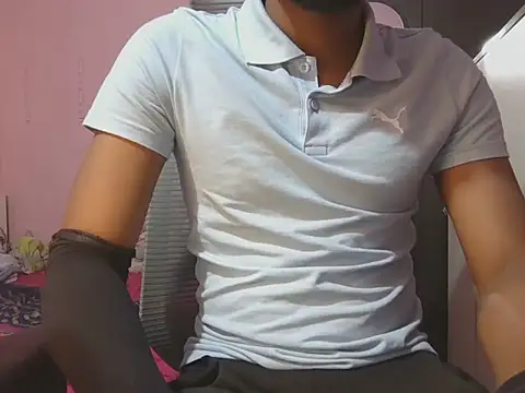 Snapshot of KissesBoyAD chatting on September 8, 2025, 6:40 pm KissesBoyAD online show from September 8, 2025, 6:40 pm