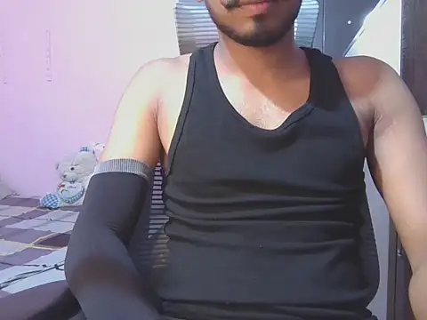 Snapshot of KissesBoyAD chatting on September 26, 2025, 3:30 pm KissesBoyAD online show from September 26, 2025, 3:30 pm