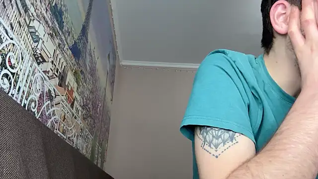 Snapshot of JackyAndHelen chatting on February 16, 2025, 10:33 pm JackyAndHelen online show from February 16, 2025, 10:33 pm