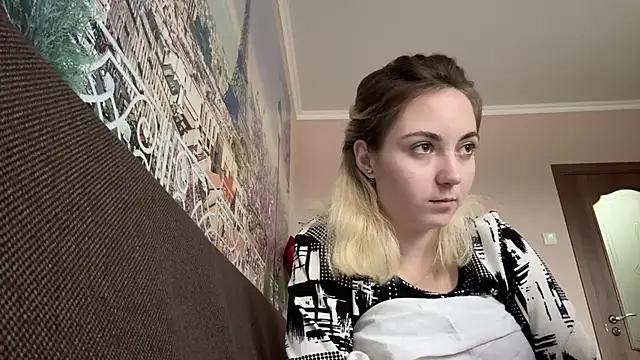 Snapshot of JackyAndHelen chatting on December 10, 2024, 12:27 pm JackyAndHelen online show from December 10, 2024, 12:27 pm