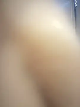 imlindapink online show from October 13, 2025, 5:36 pm