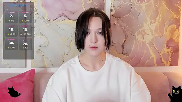 fiamoory online show from May 2, 2026, 1:22 am