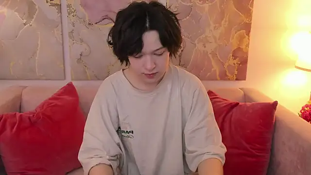 fiamoory online show from March 22, 2025, 1:22 am