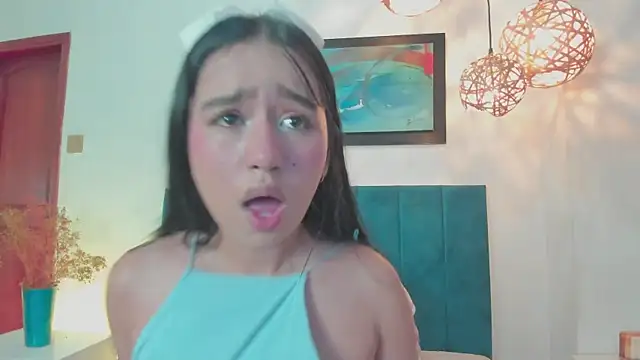 LaraGoldd online show from October 8, 2025, 12:23 am