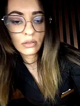 saidaskye online show from March 7, 2025, 6:22 pm