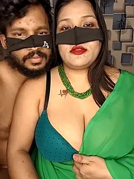 Radhikadavi879 online show from February 4, 2026, 11:38 am