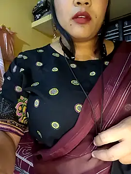 Radhikadavi879 online show from March 3, 2025, 3:22 pm