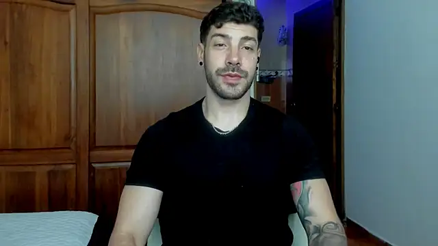 Guyinthemountain online show from August 6, 2026, 1:17 pm